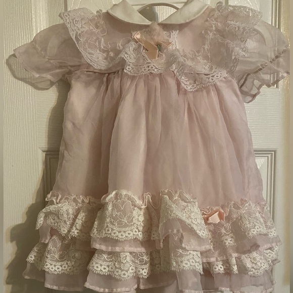 Vintagee Martha’s Miniatures Lace Dress - Picture 1 of 9